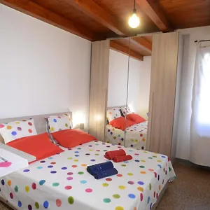 A Mos Veure Bed and breakfast